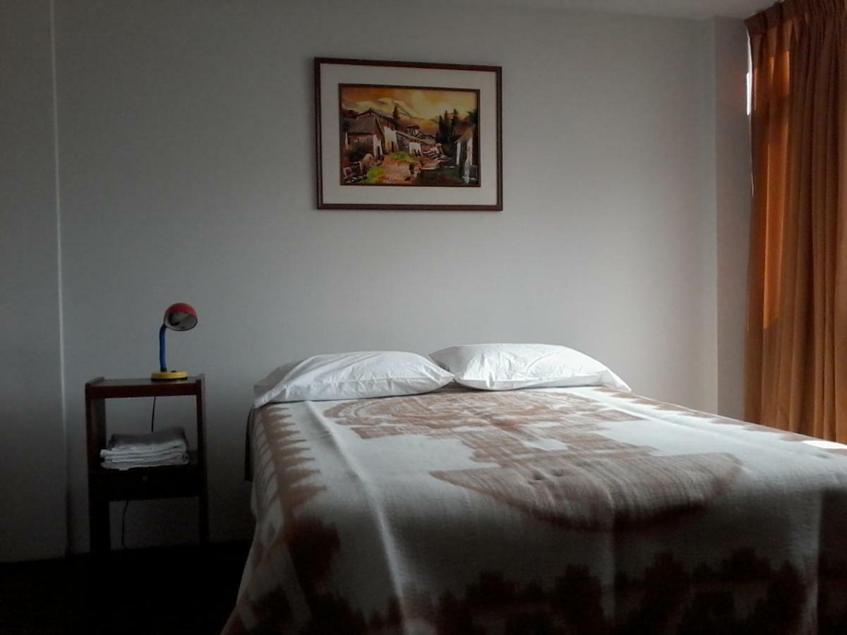 Royal Sweet Dreams Airport B&B Ліма Екстер'єр фото